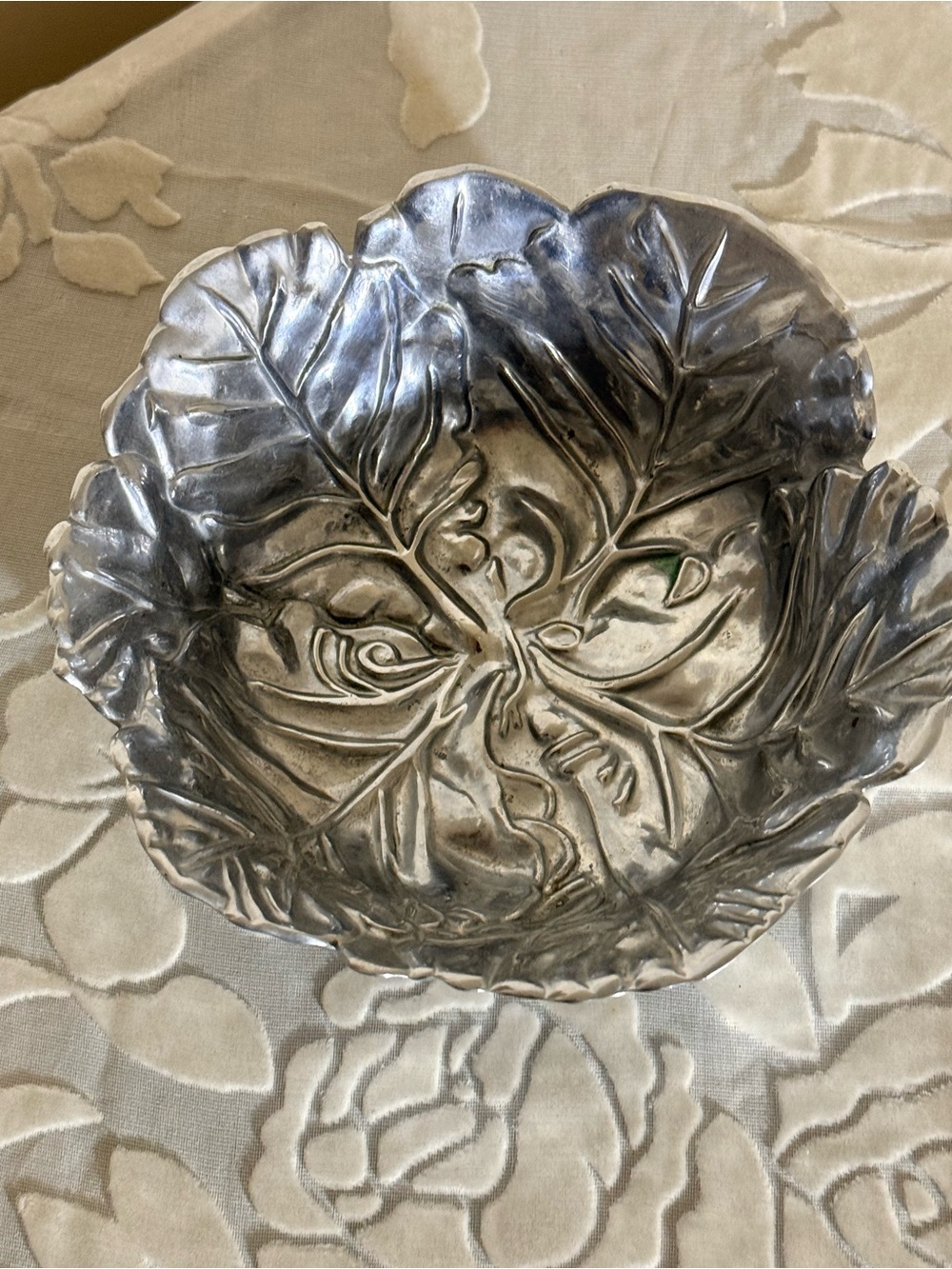 Lenox Silver-Tone Cabbage Leaf Motif Decorative Bowl